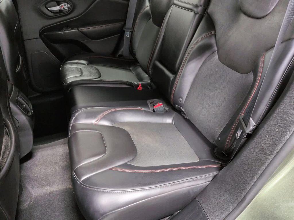 used 2019 Jeep Cherokee car, priced at $14,593