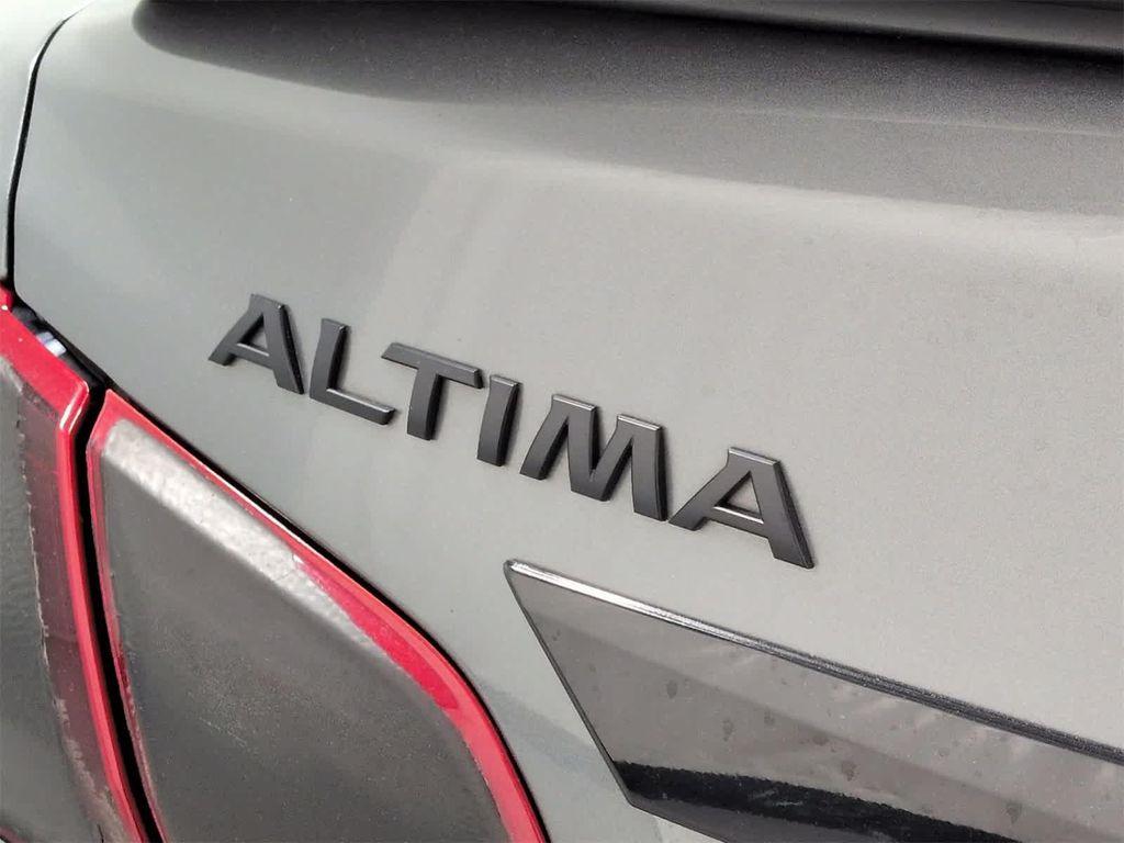 used 2018 Nissan Altima car, priced at $10,333