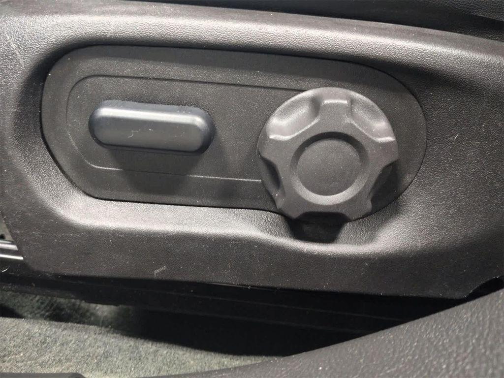 used 2014 Ford Taurus car, priced at $3,499