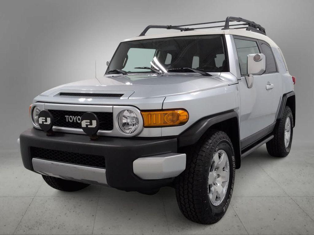 used 2008 Toyota FJ Cruiser car, priced at $16,990