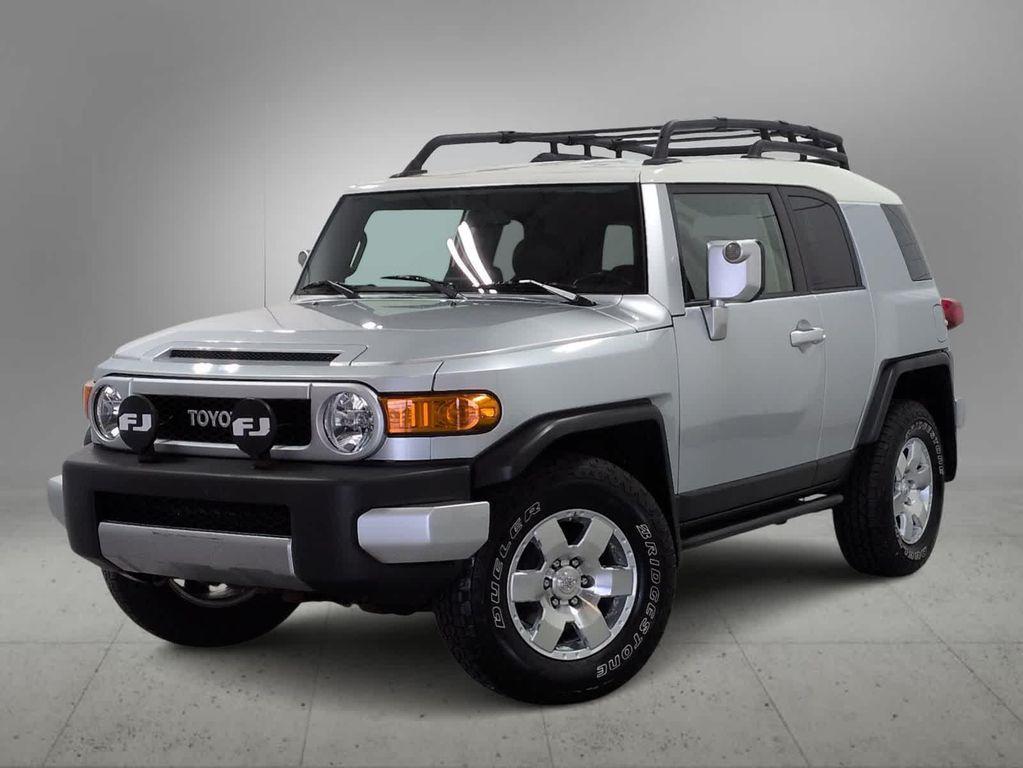 used 2008 Toyota FJ Cruiser car, priced at $16,990