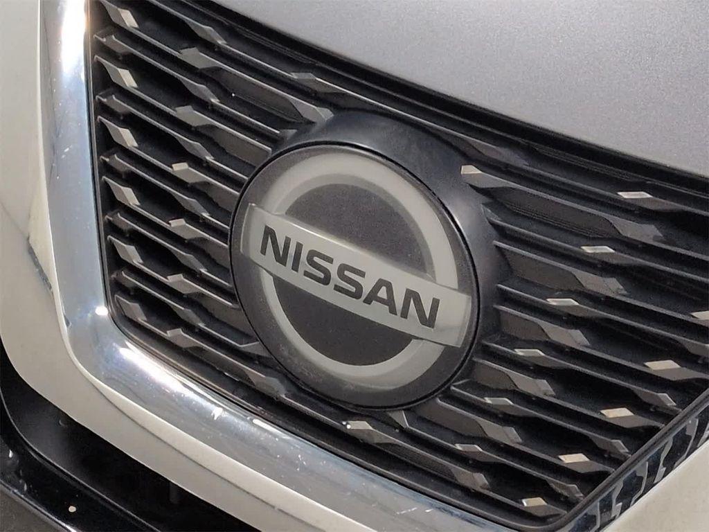 used 2018 Nissan Rogue car, priced at $10,777