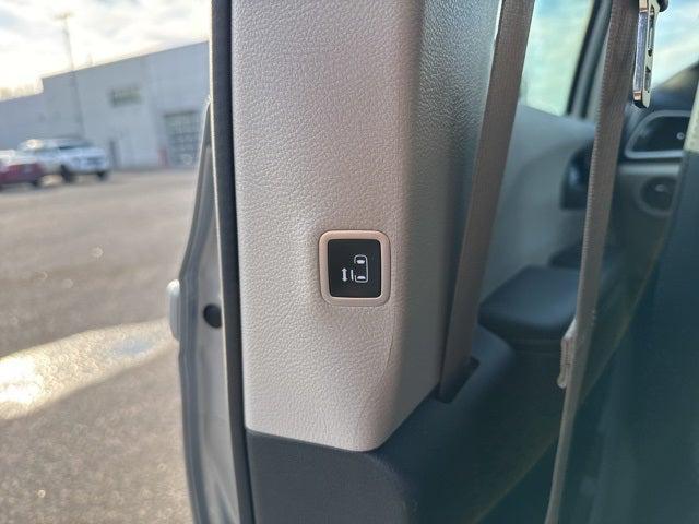used 2024 Chrysler Pacifica car, priced at $28,293