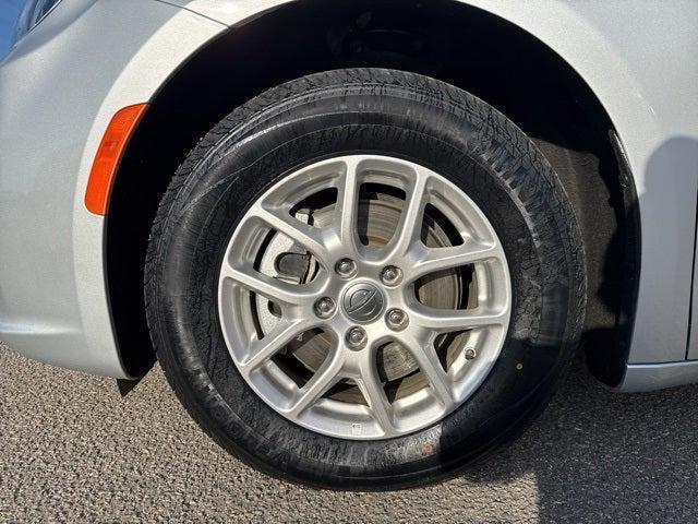 used 2024 Chrysler Pacifica car, priced at $28,293