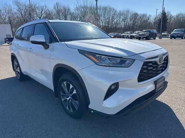 used 2020 Toyota Highlander car, priced at $21,990