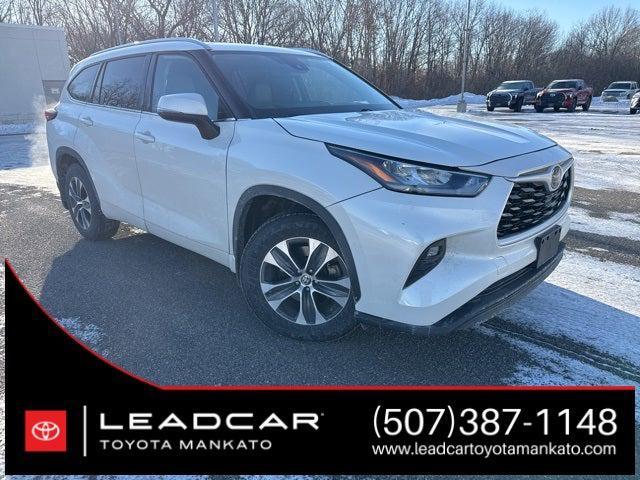 used 2020 Toyota Highlander car, priced at $21,990