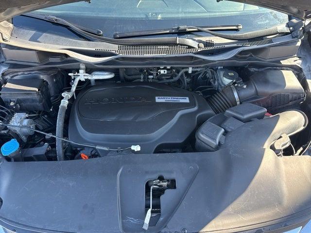 used 2018 Honda Odyssey car, priced at $15,990