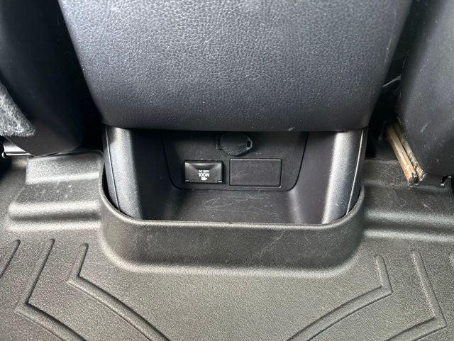 used 2015 Toyota Highlander car, priced at $15,340