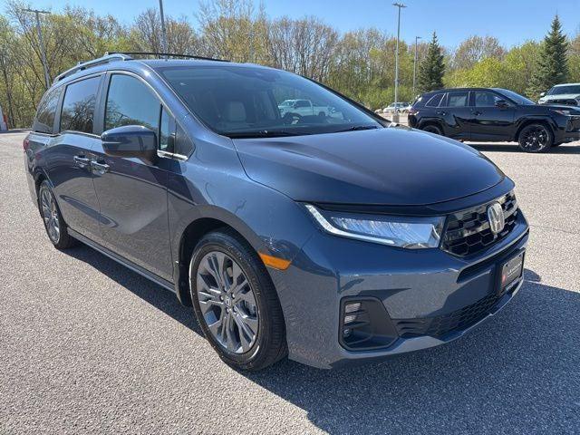 used 2025 Honda Odyssey car, priced at $44,024