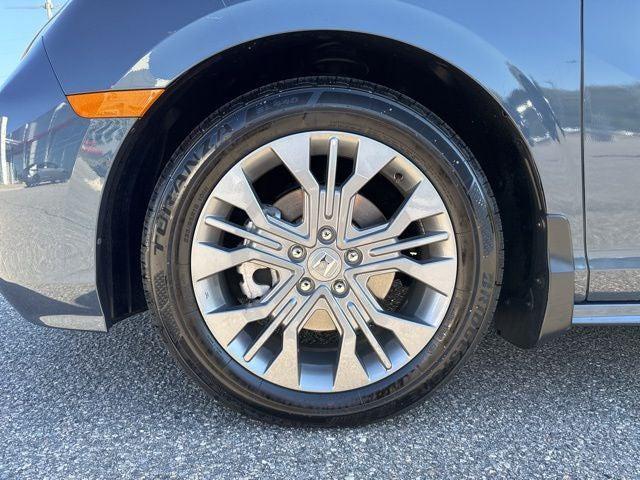 used 2025 Honda Odyssey car, priced at $44,024