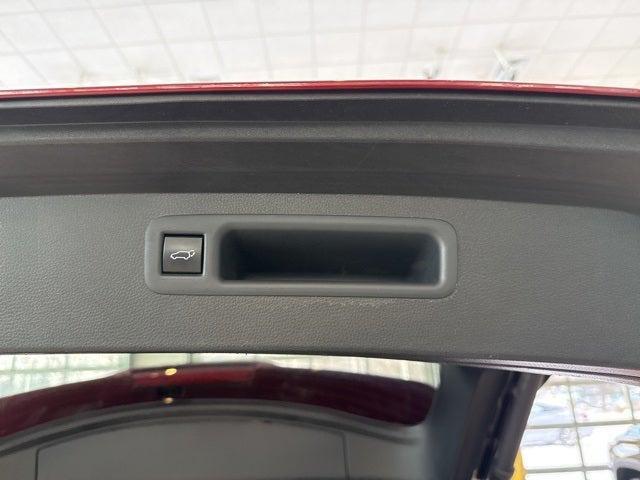 used 2023 Toyota Highlander car, priced at $32,990