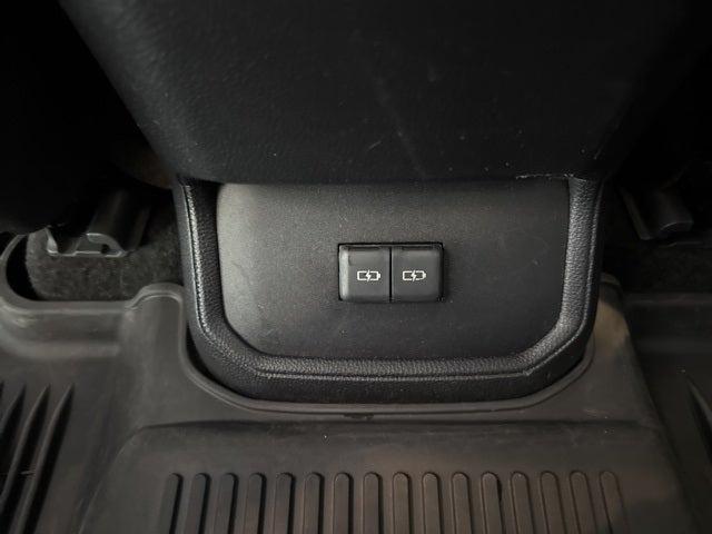 used 2023 Toyota Highlander car, priced at $32,990