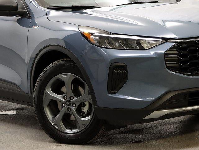 new 2025 Ford Escape car, priced at $29,412