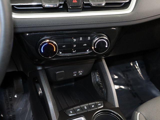 used 2024 Chevrolet TrailBlazer car, priced at $23,483