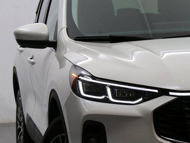 new 2025 Ford Escape PHEV car, priced at $39,900