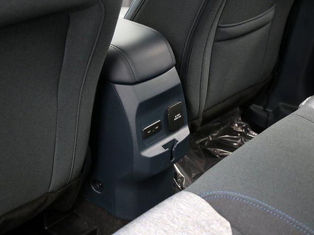 new 2025 Ford Maverick car, priced at $33,442