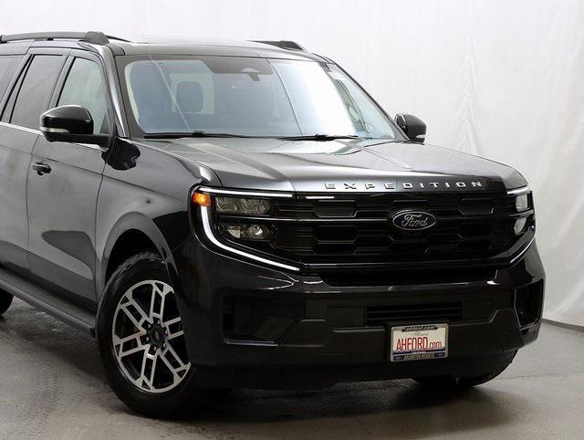 new 2025 Ford Expedition Max car, priced at $71,816