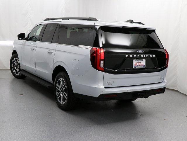 new 2025 Ford Expedition Max car, priced at $70,616