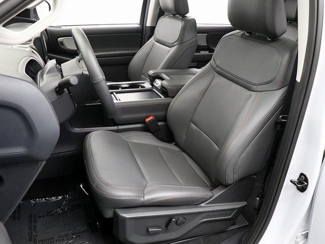 new 2025 Ford Expedition Max car, priced at $70,616