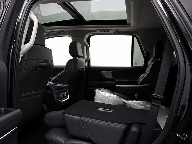 new 2025 Ford Expedition car, priced at $70,239