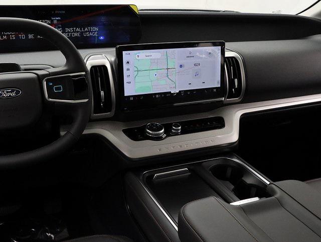 new 2025 Ford Expedition car, priced at $70,239