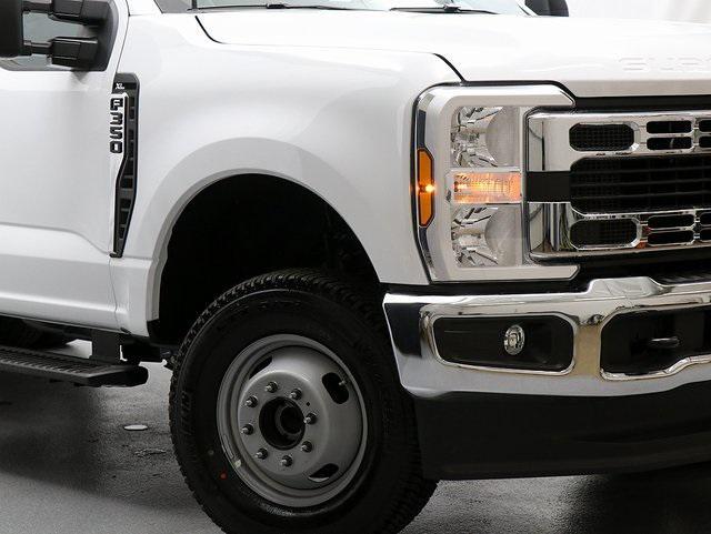 new 2024 Ford F-350 car, priced at $72,494
