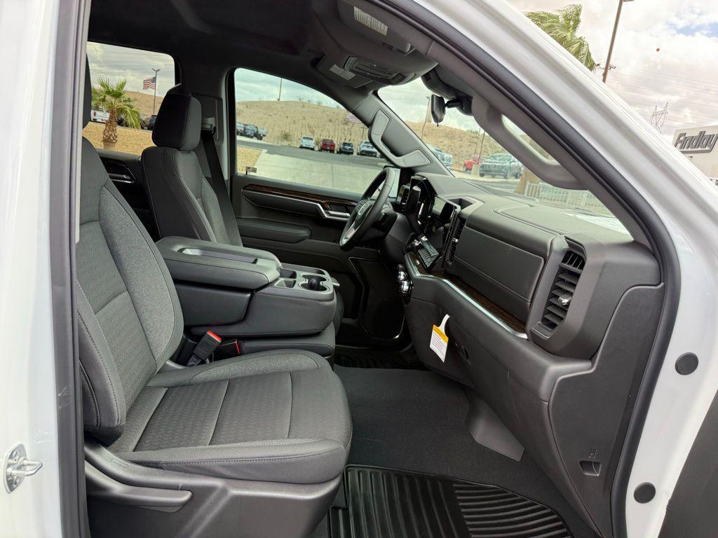 new 2026 GMC Sierra 1500 car, priced at $52,997