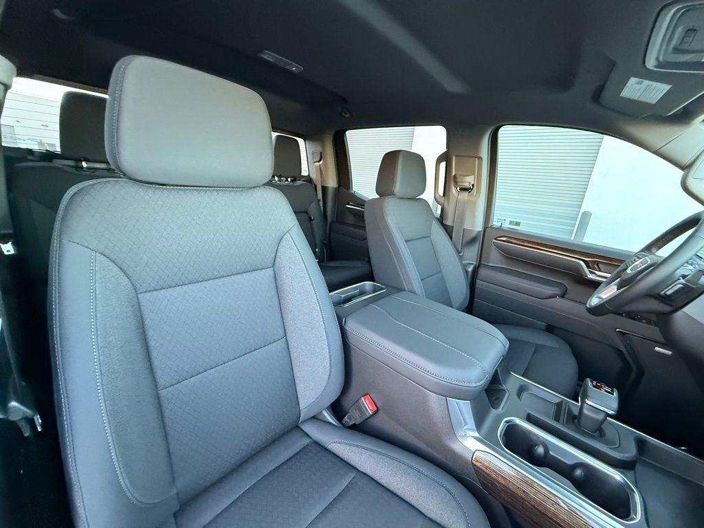 new 2026 GMC Sierra 1500 car, priced at $77,229