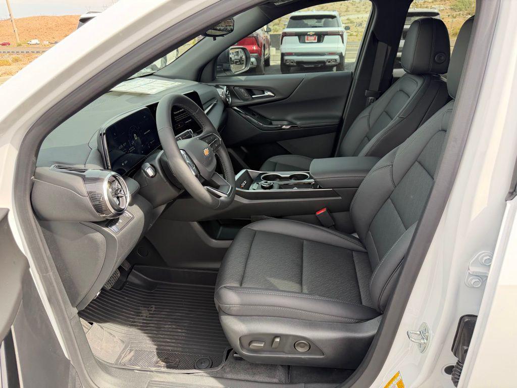 new 2026 Chevrolet Equinox car, priced at $35,321