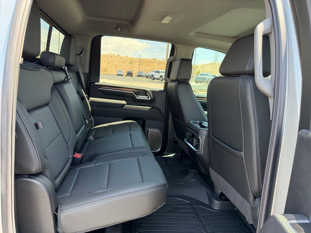 new 2026 GMC Sierra 2500 car, priced at $91,144