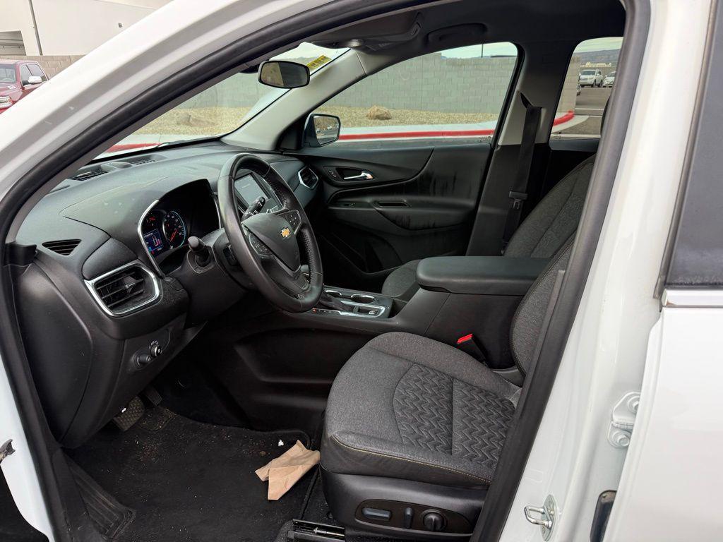 used 2022 Chevrolet Equinox car, priced at $20,641