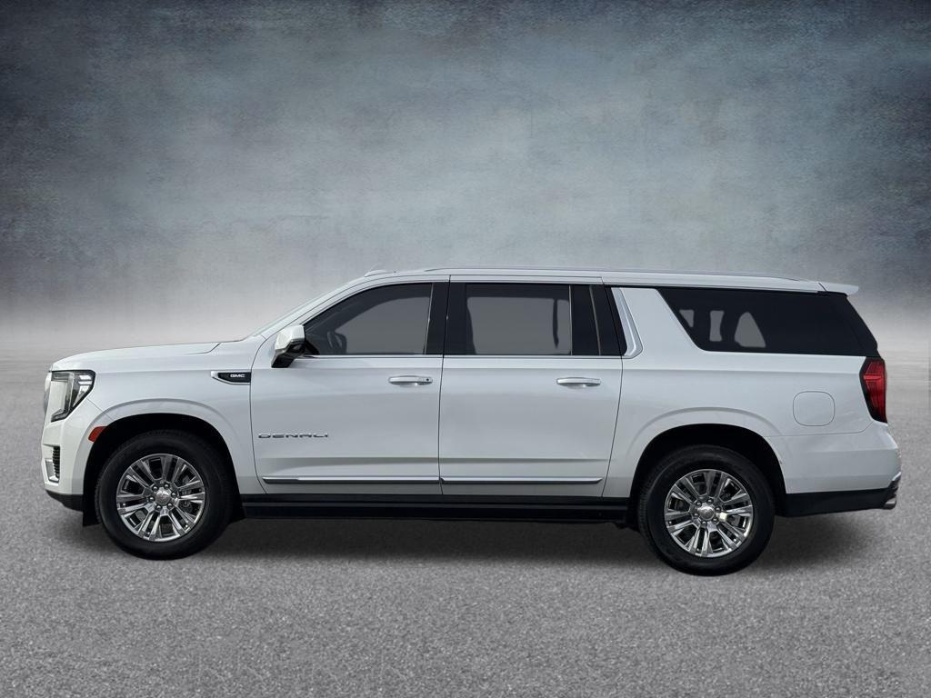 used 2022 GMC Yukon XL car, priced at $43,242