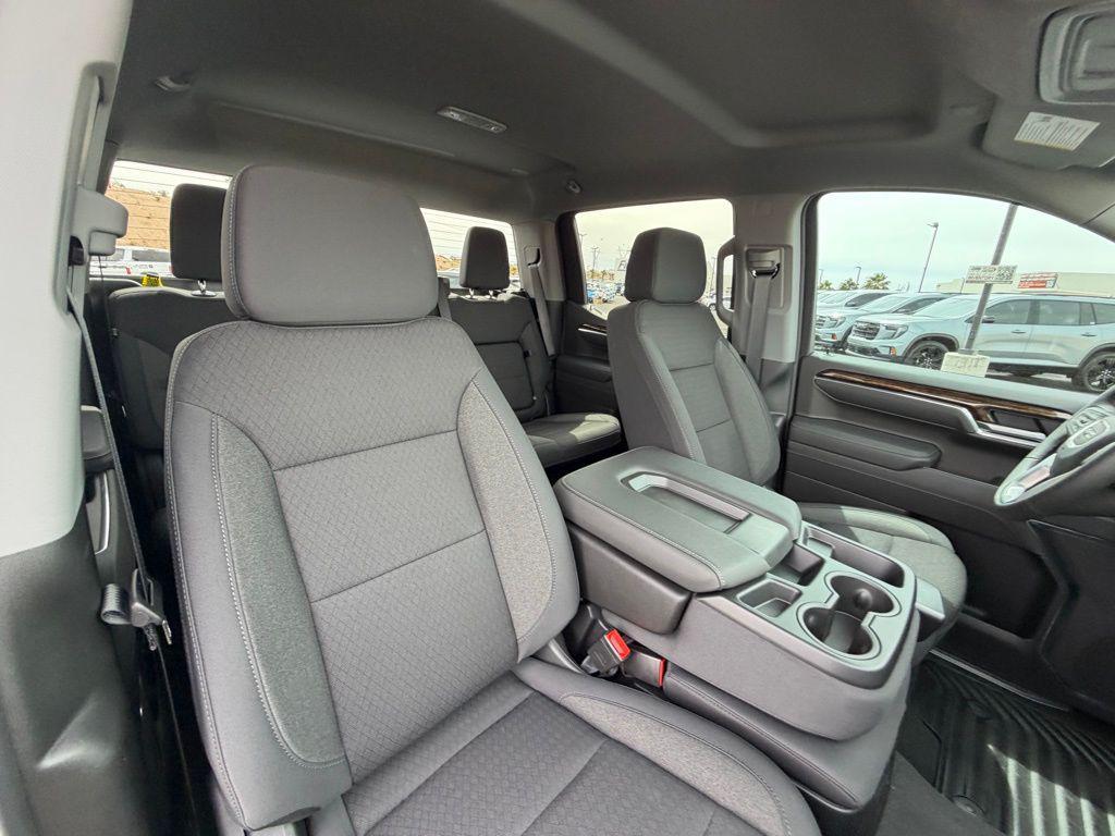 new 2026 GMC Sierra 1500 car, priced at $52,315