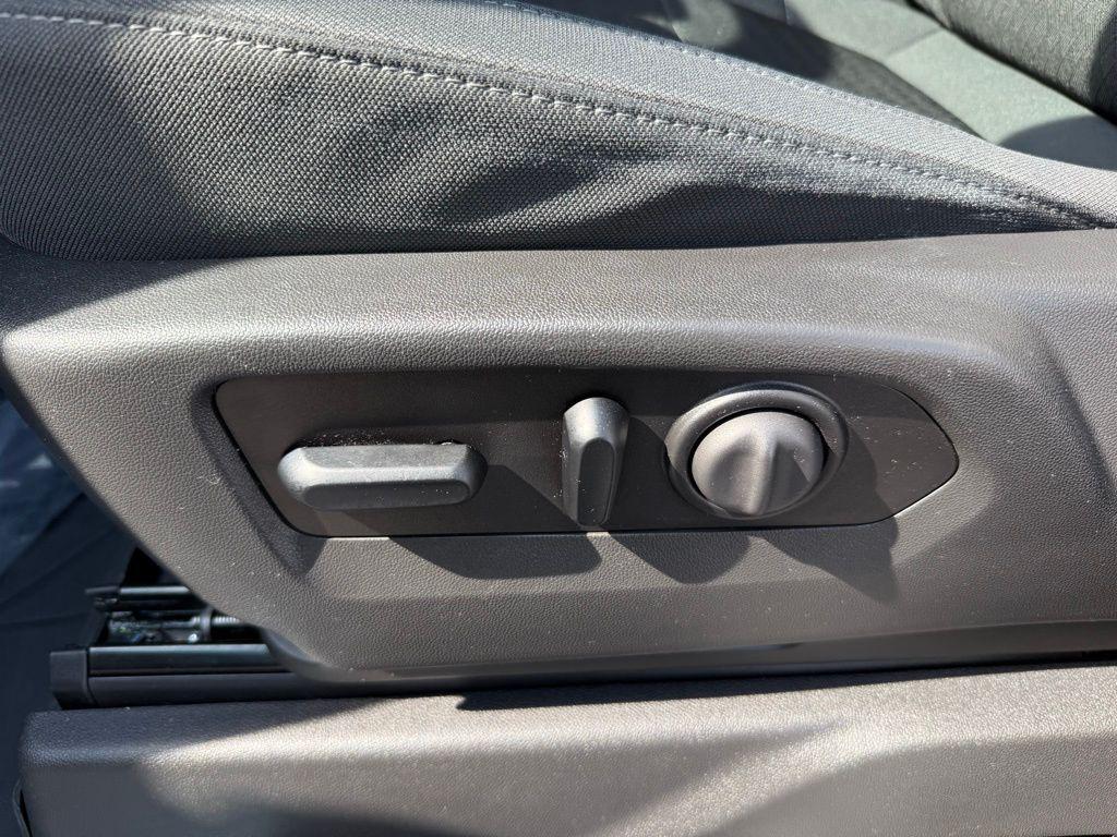 used 2020 Chevrolet Silverado 1500 car, priced at $30,510