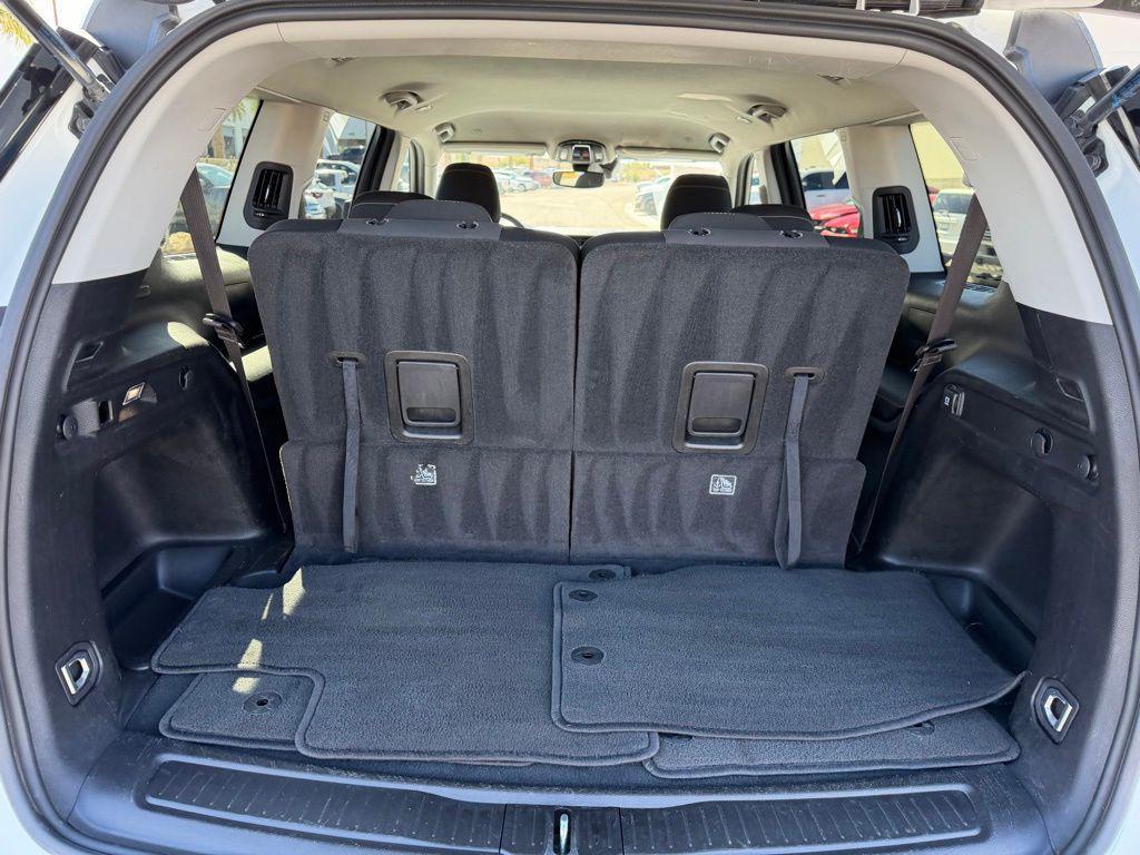 used 2023 Jeep Grand Cherokee L car, priced at $23,764