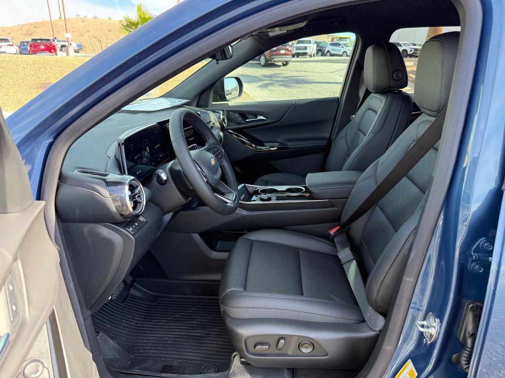 new 2026 Chevrolet Equinox car, priced at $30,491