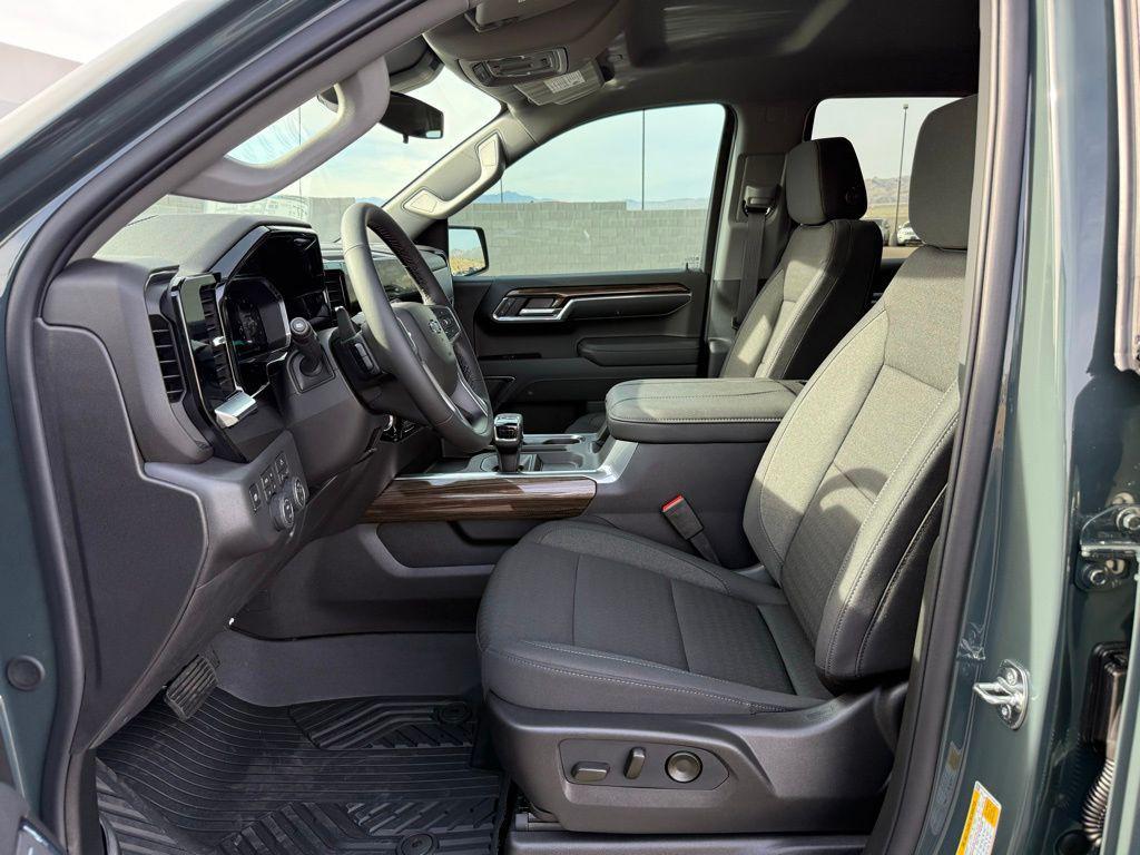 new 2026 Chevrolet Silverado 1500 car, priced at $63,289