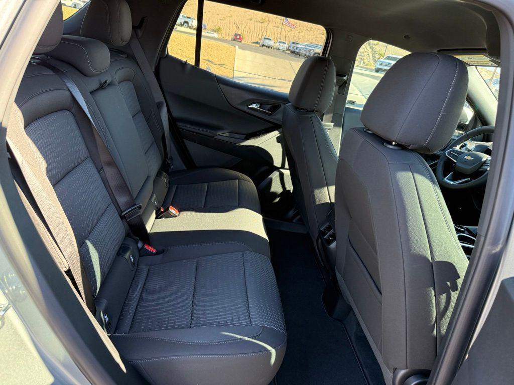 new 2026 Chevrolet Equinox car, priced at $28,491