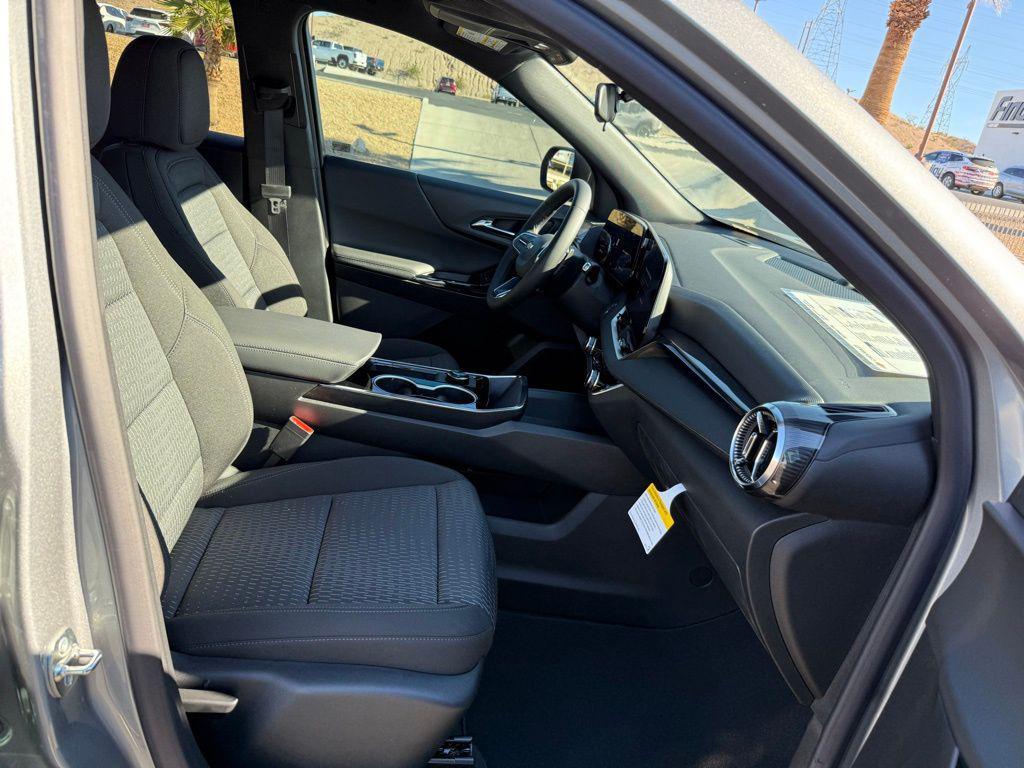 new 2026 Chevrolet Equinox car, priced at $28,491