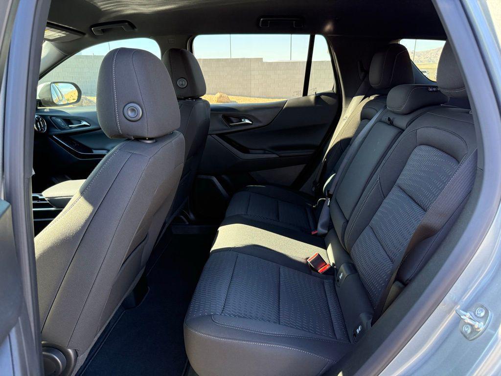 new 2026 Chevrolet Equinox car, priced at $28,491