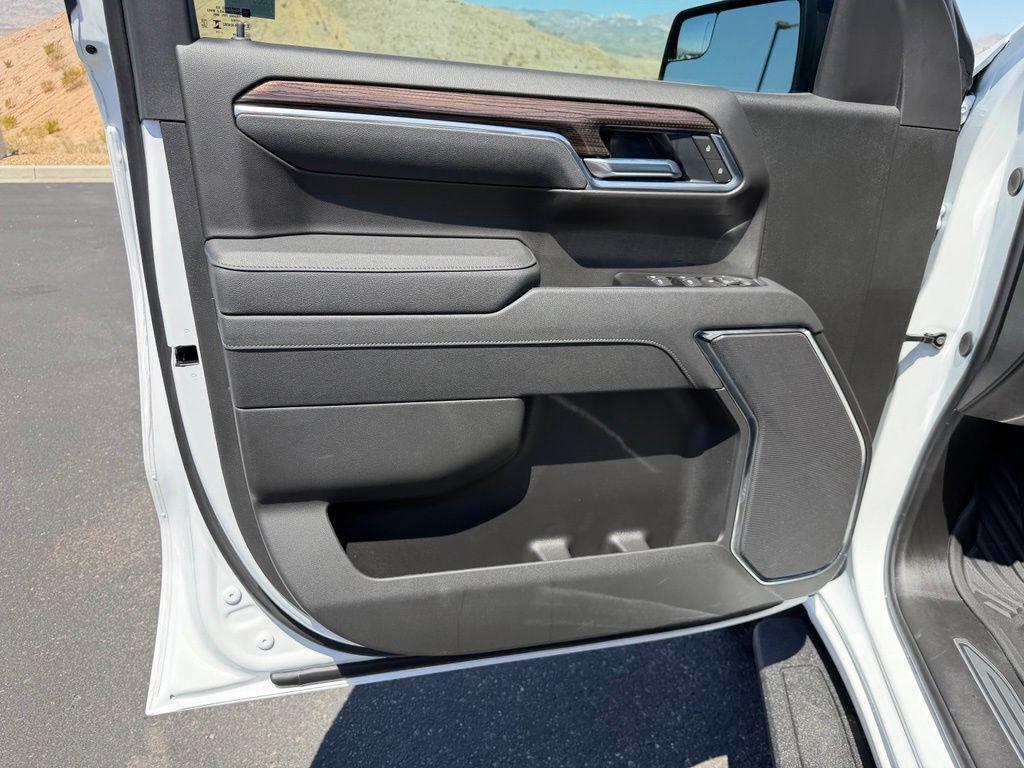 new 2026 Chevrolet Silverado 1500 car, priced at $61,533