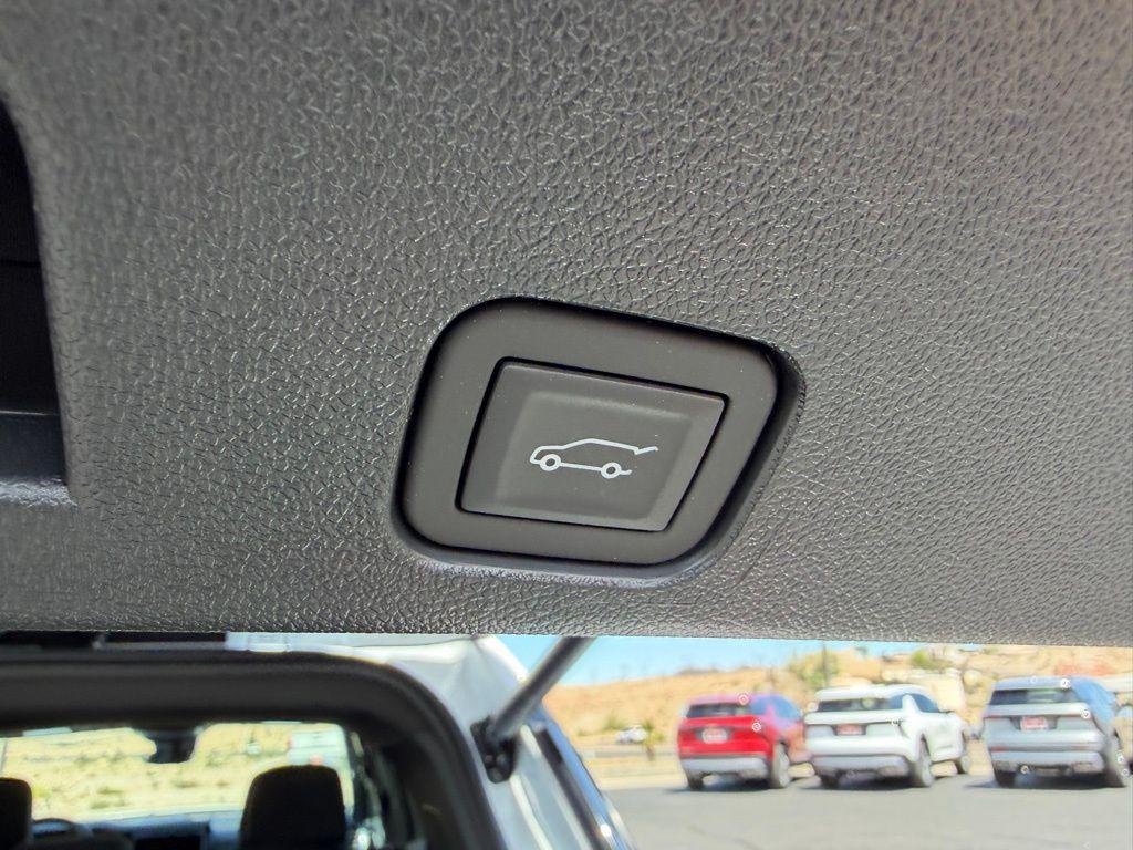 new 2026 GMC Acadia car, priced at $44,972