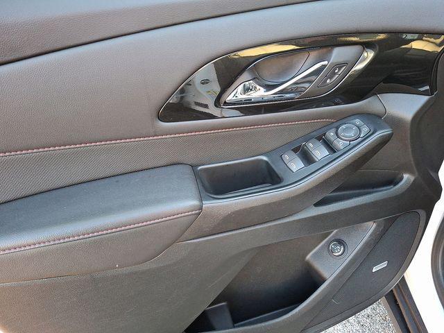 used 2023 Chevrolet Traverse car, priced at $35,000