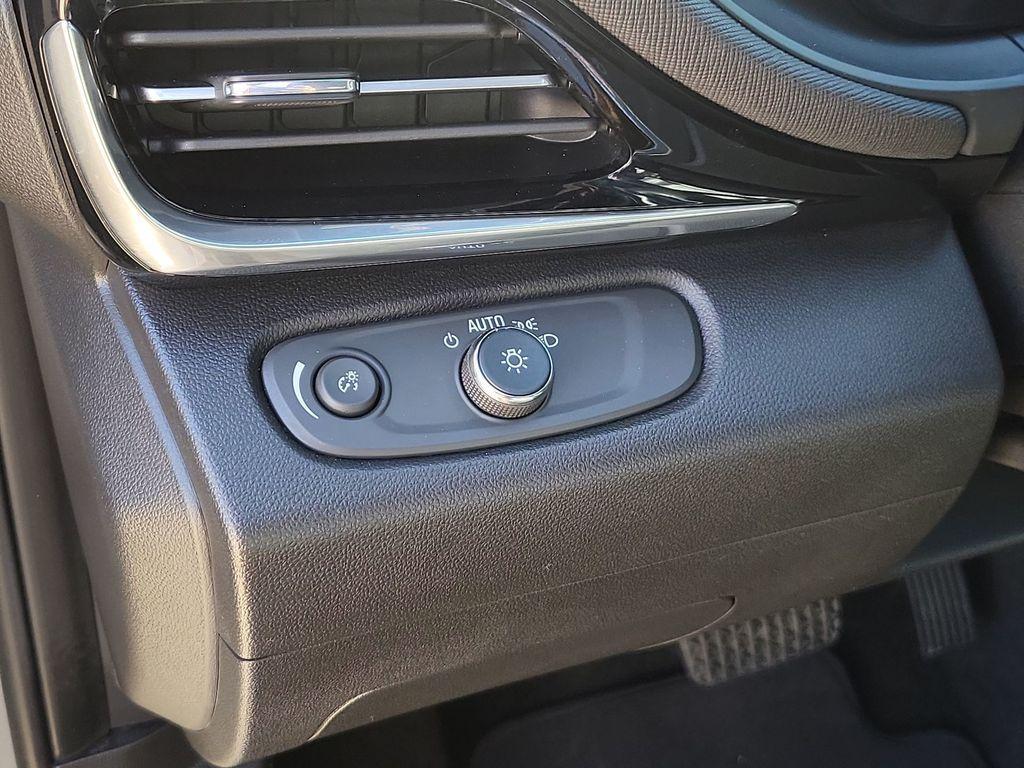 used 2024 Buick Envista car, priced at $24,288