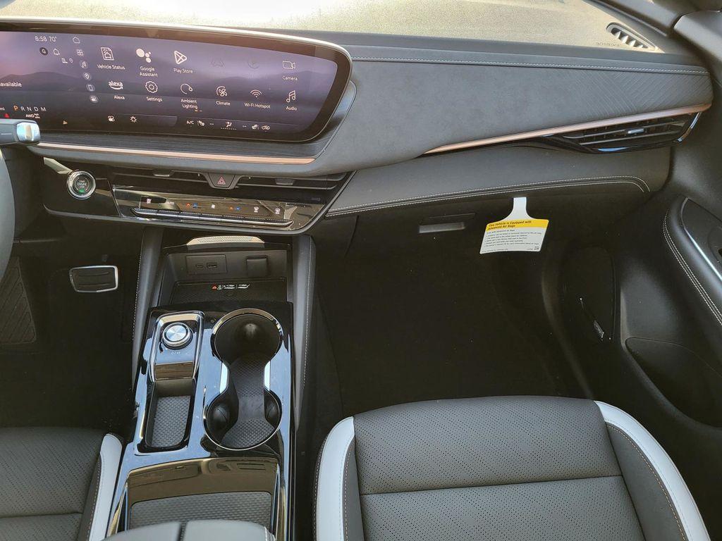 new 2025 Buick Envision car, priced at $34,240