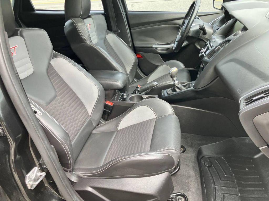 2014 BLACK Ford Focus ST