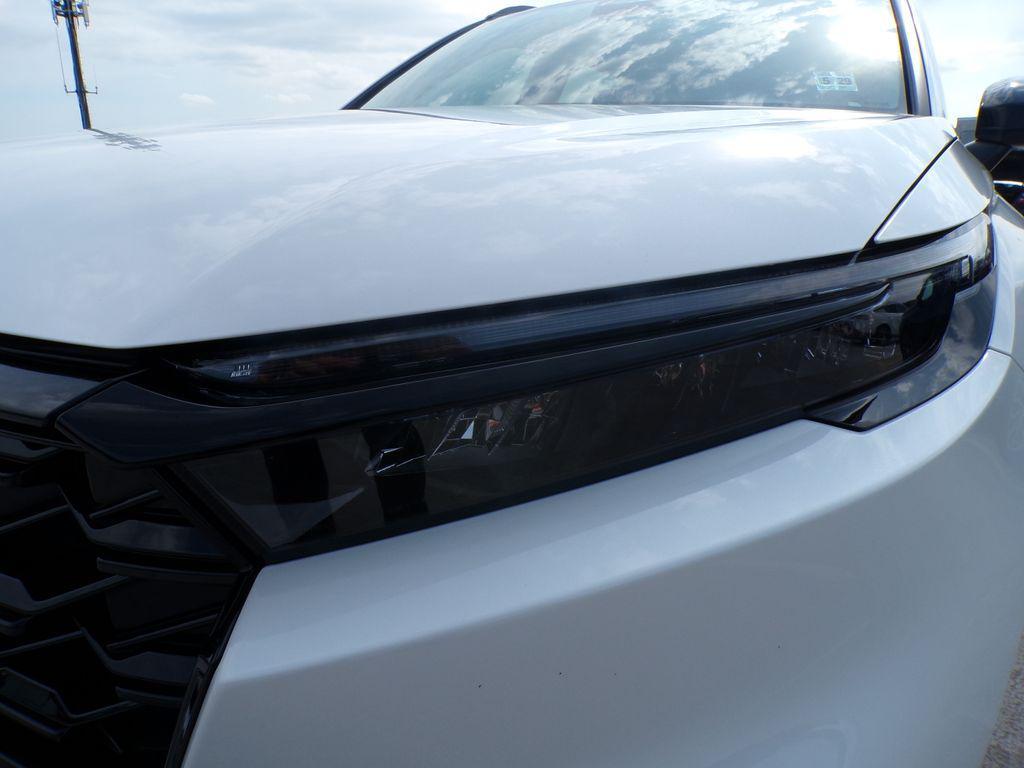 used 2025 Honda CR-V Hybrid car, priced at $34,990