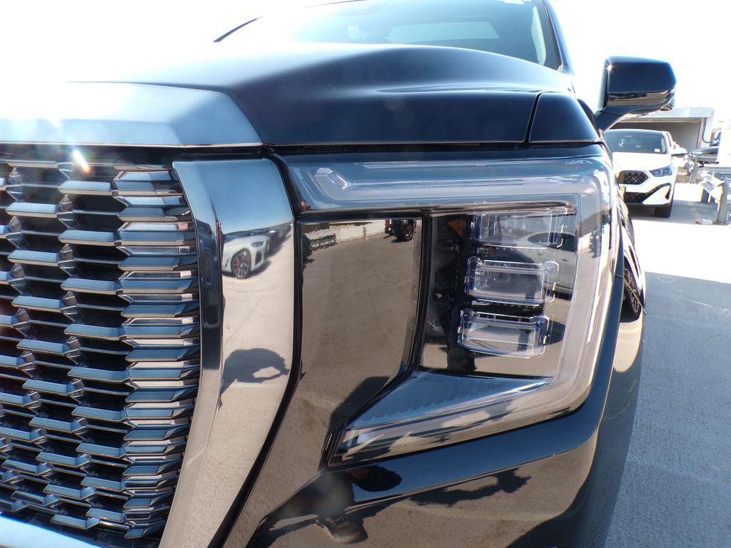 used 2024 GMC Yukon car, priced at $82,990