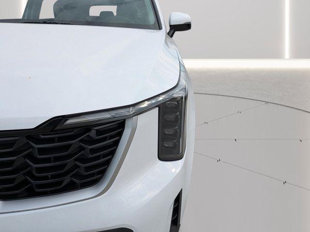 new 2026 Kia Sorento car, priced at $32,798