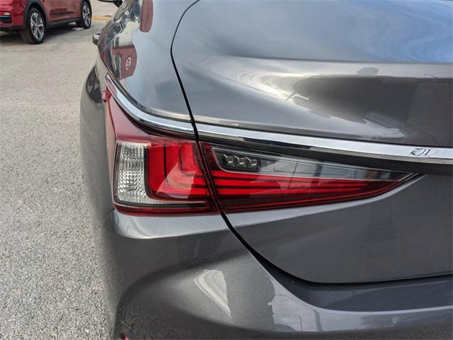 used 2021 Lexus ES 350 car, priced at $29,995